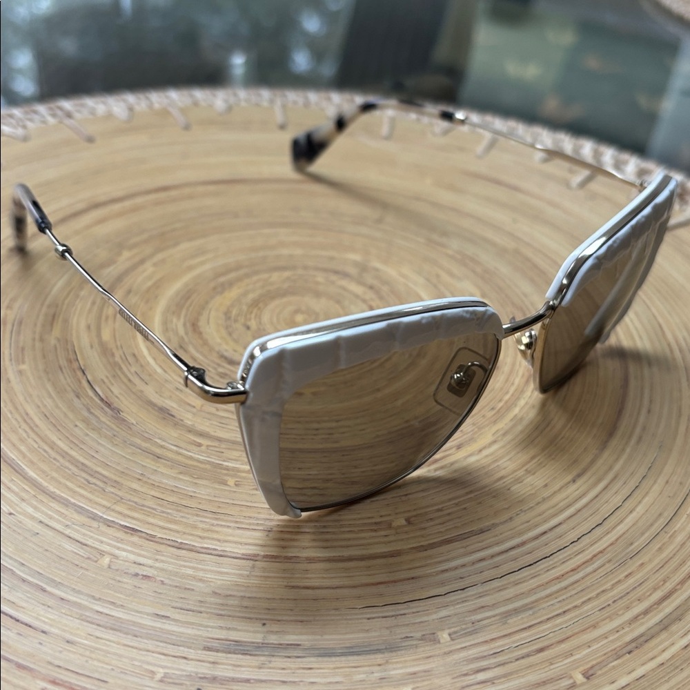 Miu Miu White SMU 52Q Cat Eye Sunglasses - Picture 7 of 7